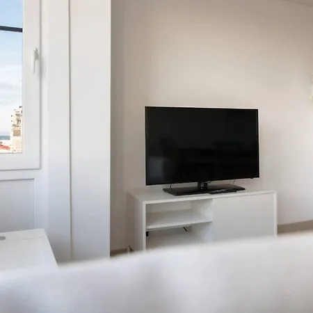 Brightful 2br With Amazing Views *